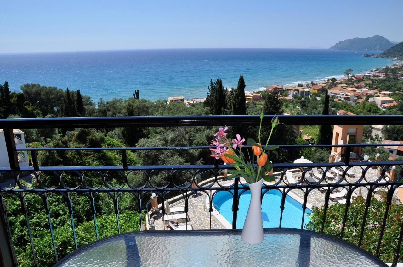 Dina'S Paradise Agios Gordios  Buitenkant foto